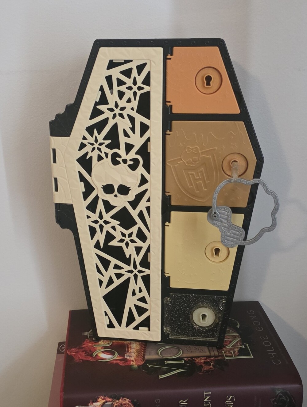 Coffin-Shaped Decorative Organizer in Black, Cream & Gold